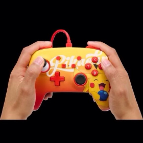 Enhanced Wired Controller for Nintendo Switch - Pokémon: Oran Berry Pikachu - Picture 6 of 16